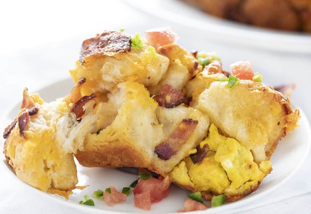 Savory Breakfast Monkey Bread