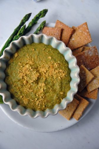Cheesy Asparagus and Spinach Dip