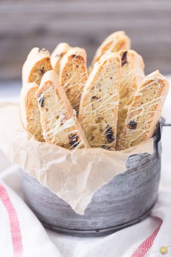 White chocolate cherry almond biscotti
