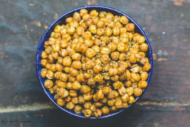 Crunchy Roasted Chickpeas