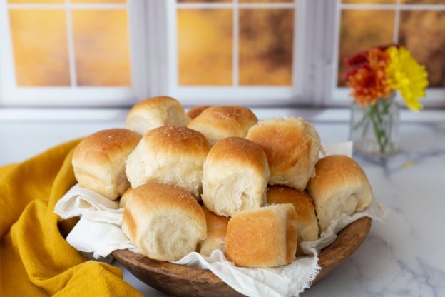 1-Hour Soft Rolls