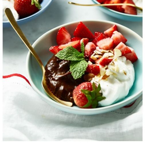 Salted Chocolate Avocado Pudding Bowls