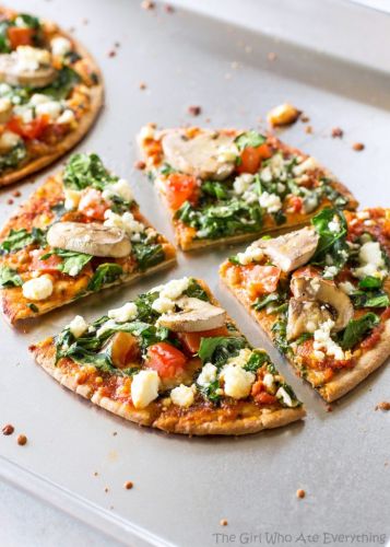 Spinach and feta pita pizza