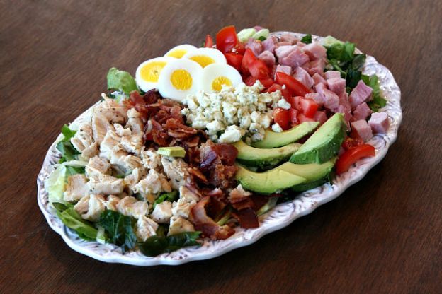 California: Cobb salad