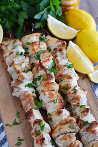 3 ingredient lemon garlic chicken skewers