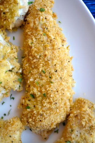 Crispy baked Greek yogurt Ranch chicken