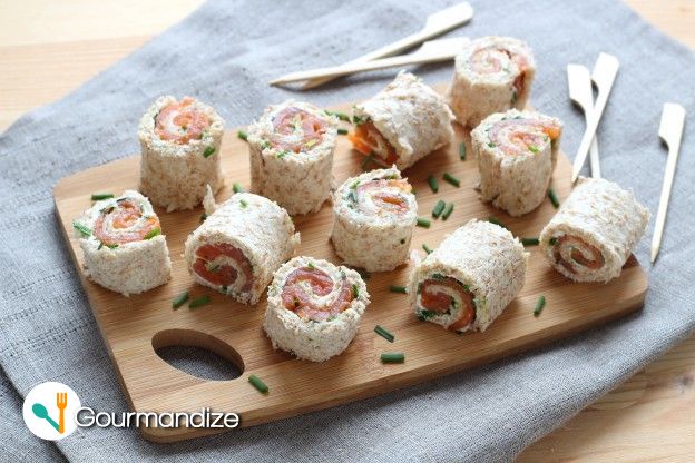 Mini Smoked Salmon Rolls with Cream Cheese & Chives