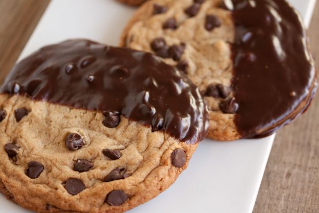 Ganache-Dipped Chocolate Chip Cookies