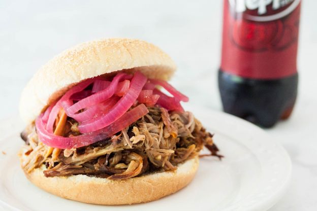 Slow Cooker Dr pepper Pulled Pork