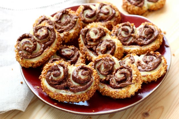Praline-crusted Nutella palmiers