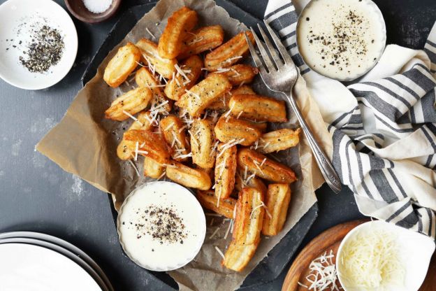 Cacio e Pepe Churros