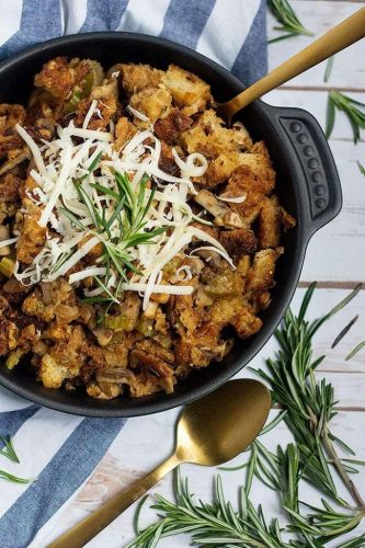Easy Homemade Stovetop Stuffing