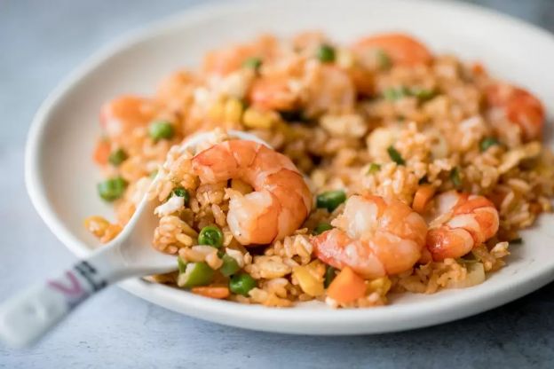 10-Minute Seafood Fried Rice