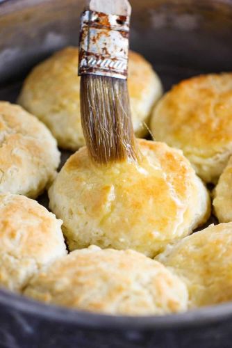 Buttermilk Biscuits