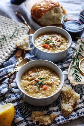 Slow Cooker Lentil and Sausage Soup