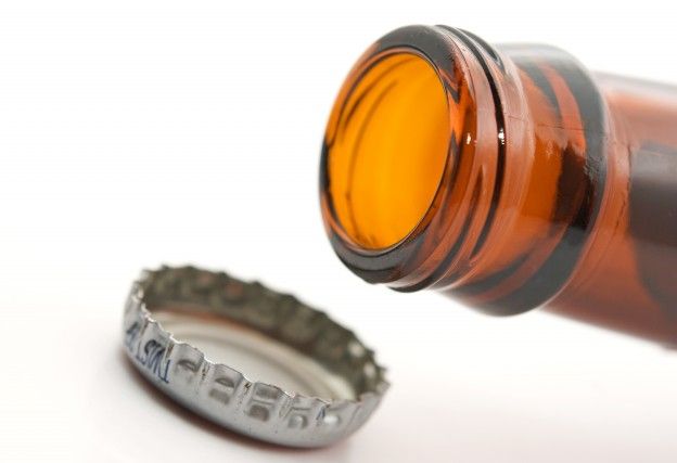 7 ways to open a beer without using a bottle opener