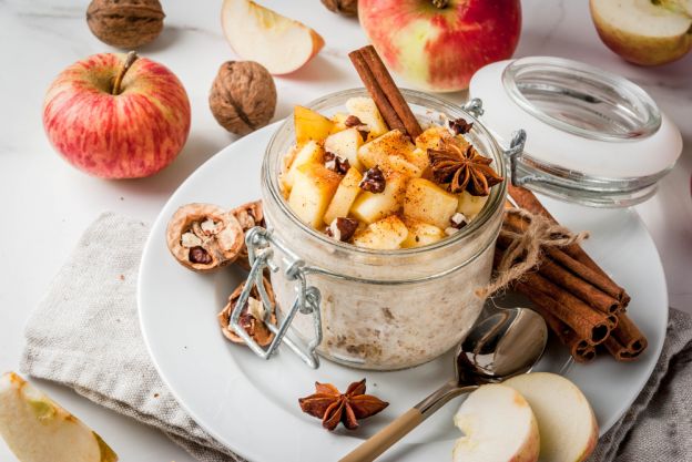 Apple Cinnamon Overnight Oats