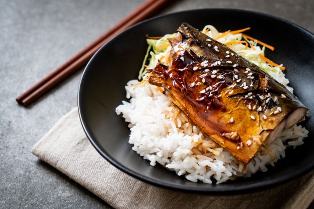 Japanese-Style Mackerel Rice Bowl