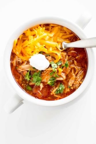 Slow cooker pulled pork chili