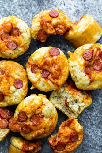 Soft & Cheesy Pepperoni Pizza Puffs