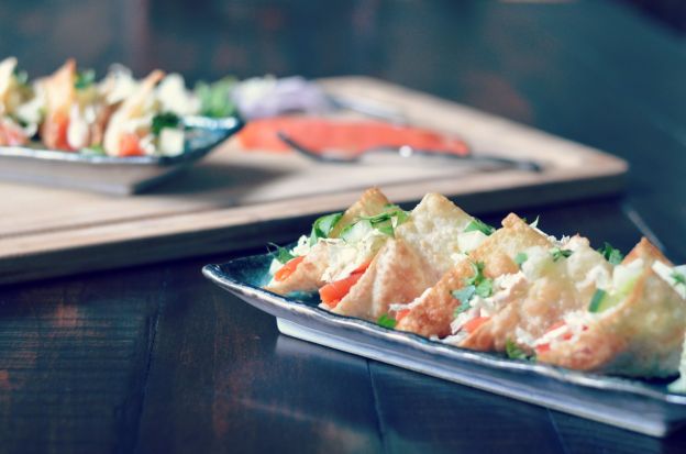 Smoked Salmon Wonton Tacos