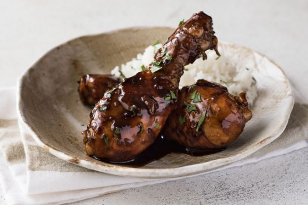 5-Ingredient Sticky Stovetop Balsamic Drumsticks
