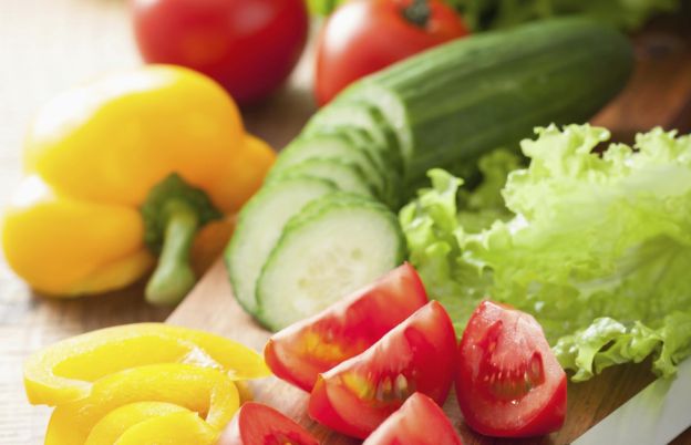 Cleans Fruits & Vegetables