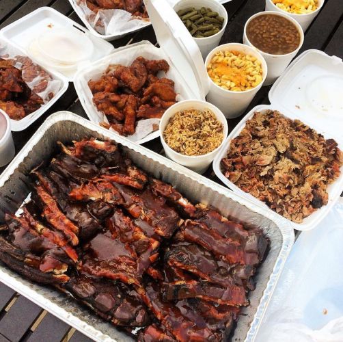 Dem 2 Brothers & A Grill - West Virginia