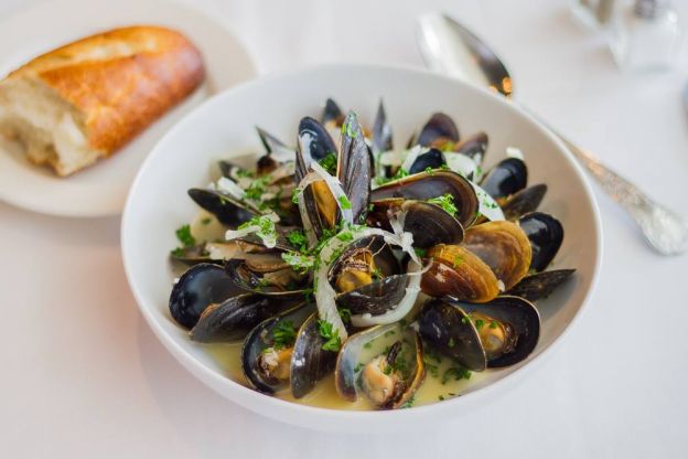 Cafe Provence - Prairie Village, KS