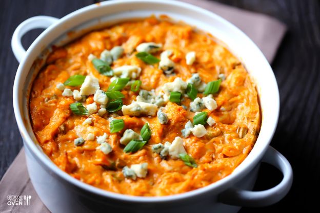 Skinny Buffalo Chicken Dip