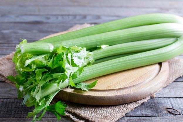 29) Celery Contains Negative Calories
