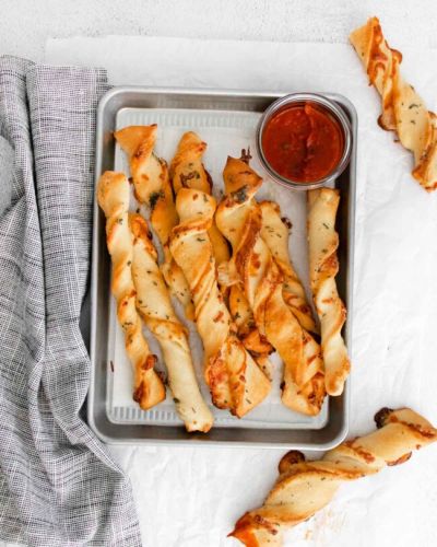 Homemade Pizza Twists