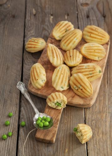 Savory madeleines