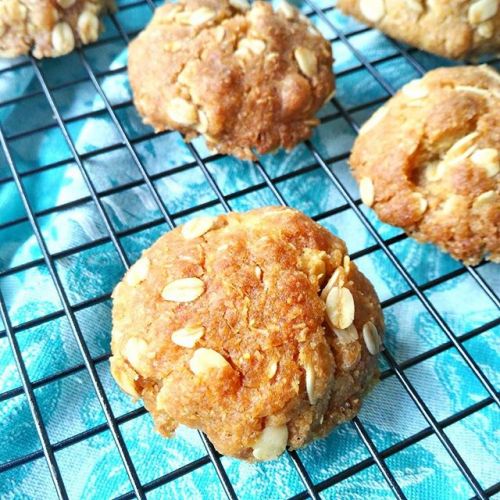 Anzac: Australian sweet biscuits