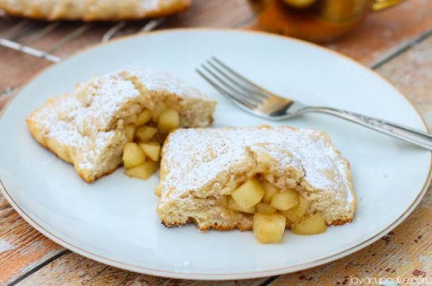 Apfeltasche - German Apple Turnover