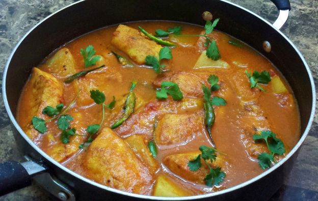 Assamese fish curry