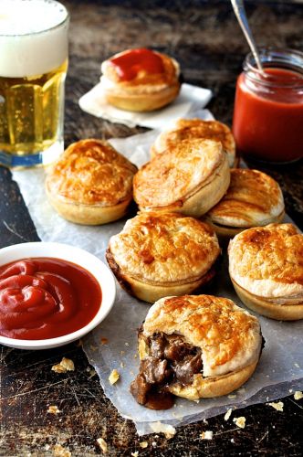 Australia - Mini Meat Pies