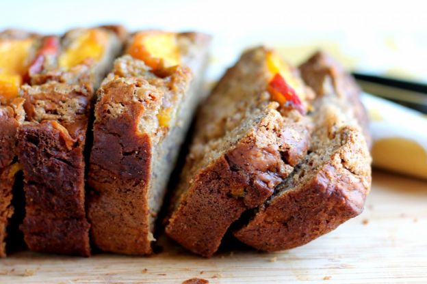 Low-Fat Cinnamon Peach Banana Bread