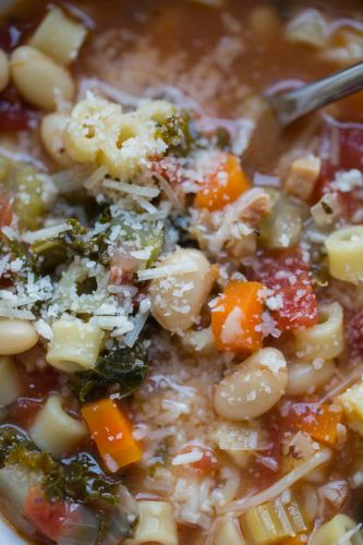 Pasta e Fagioli with Kale