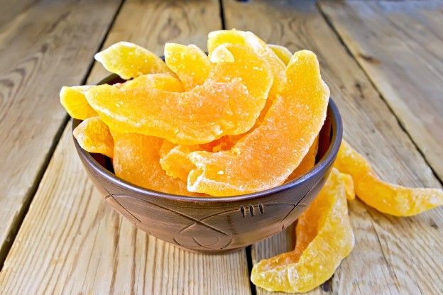 Dried cantaloupe