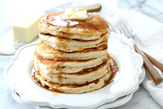 Fluffy Champagne Pancakes