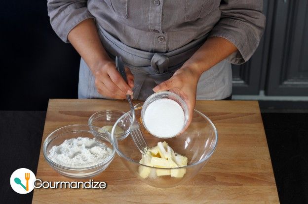 Pour the butter and sugar into a bowl