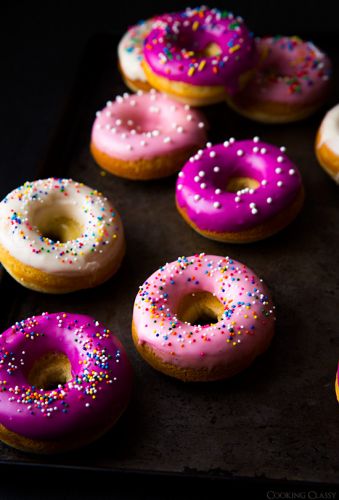 Baked vanilla bean donuts