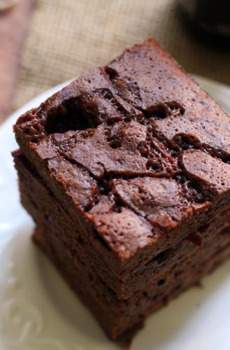 Beer brownies with salted whiskey caramel