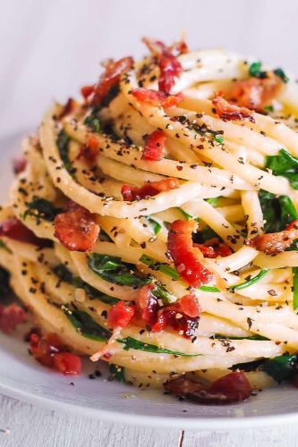 Bucatini with Spinach, Bacon, Creamy Parmesan Sauce