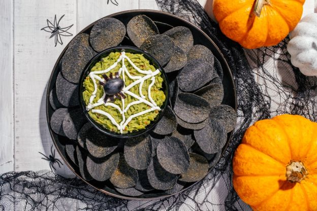 Spider Web Guacamole 