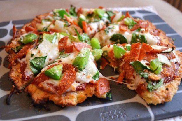 Almond flour crust pizza