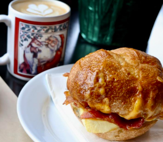 North Dakota: Moonrise Cafe