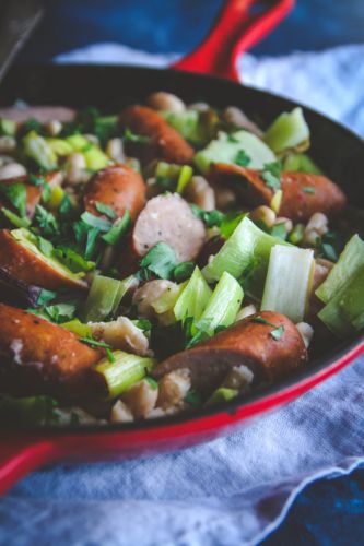 5-Ingredient Chicken and Leek Skillet