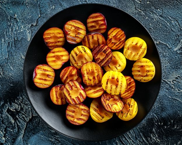 Grilled Plums 